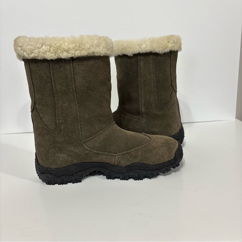 Kamik Tan Boots with Cream Lining